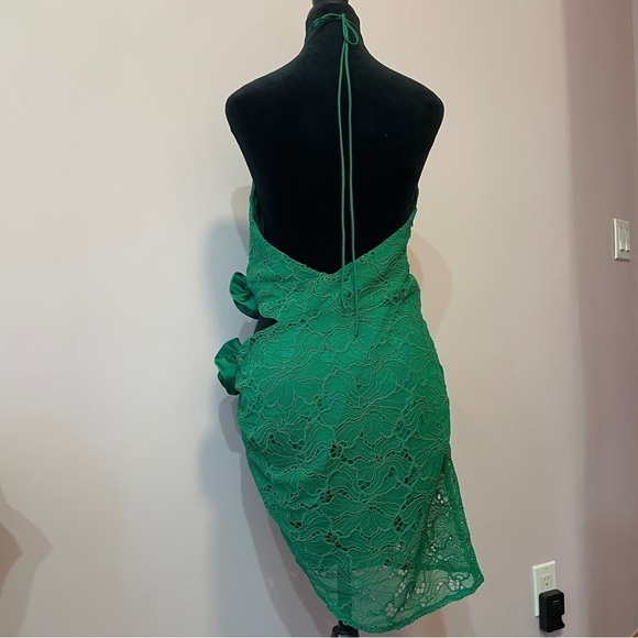 NEW! For Love and Lemon- Green Lace Hatler Neck Casey Mini Dress Cutout Large - Picture 5 of 12